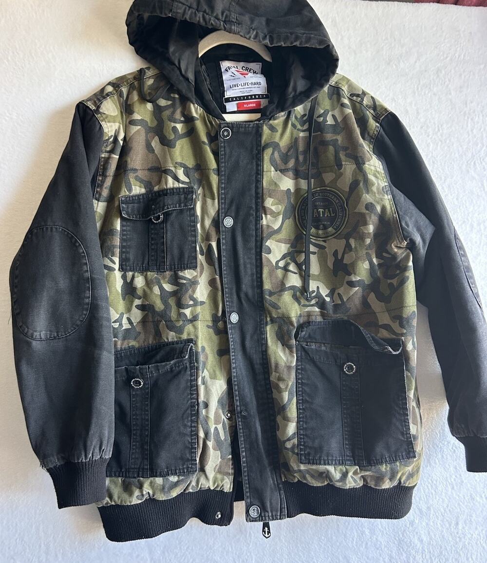 Fatal California Men's Green Black Camo Hooded Bomber Jacket Pockets Size XL